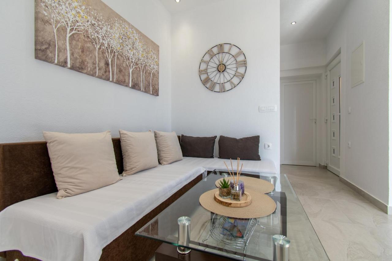 A2+2 - Lavanda Centar Makarska - Sea View Lägenhet Exteriör bild